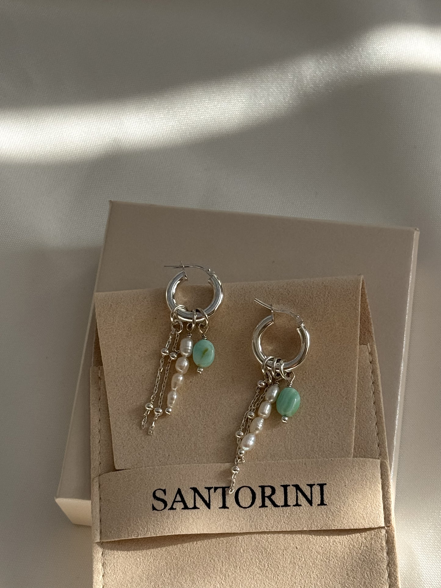 עגילי חישוק טוויסט אבן אופאל