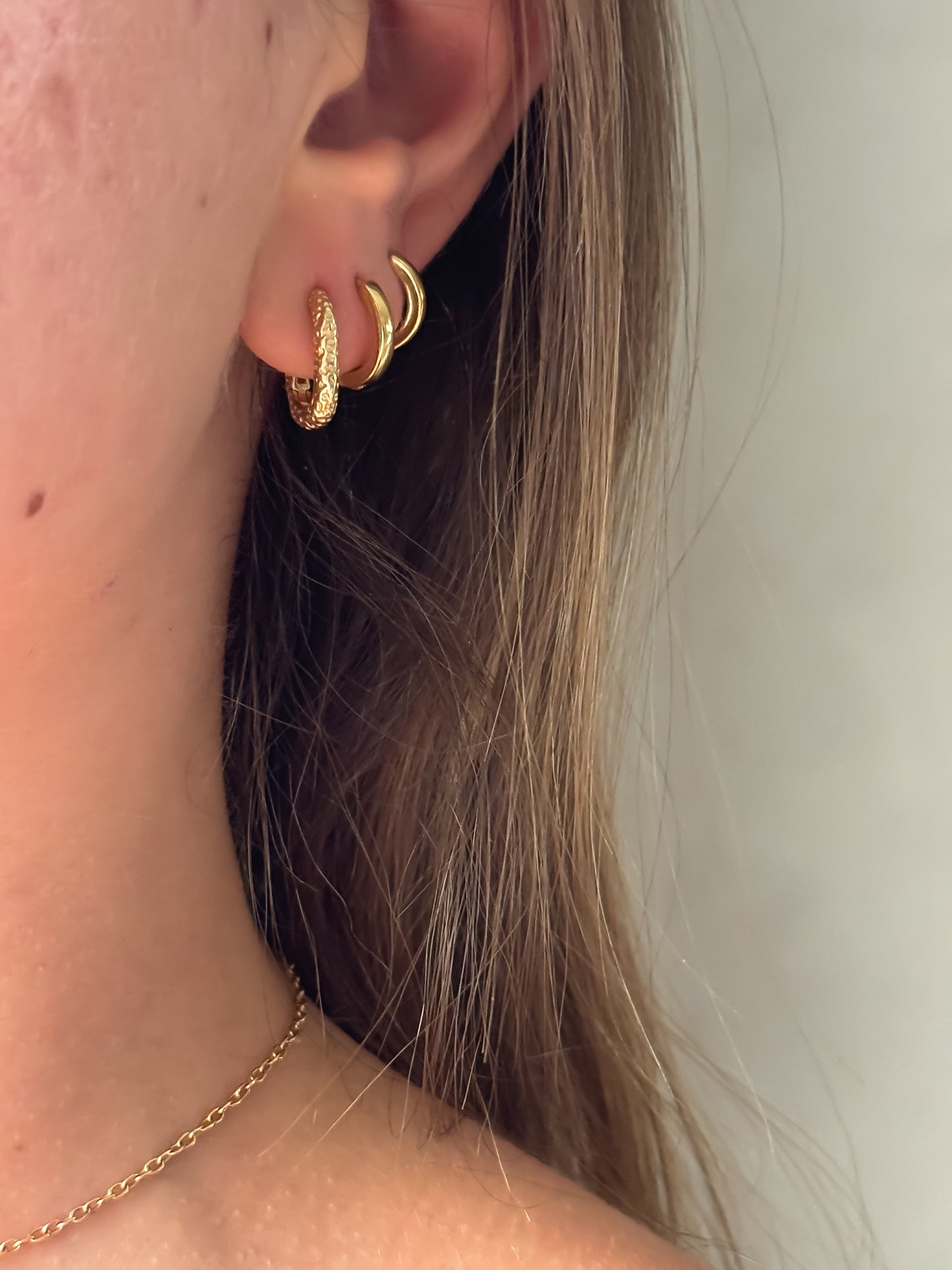 חישוקי דניאלה