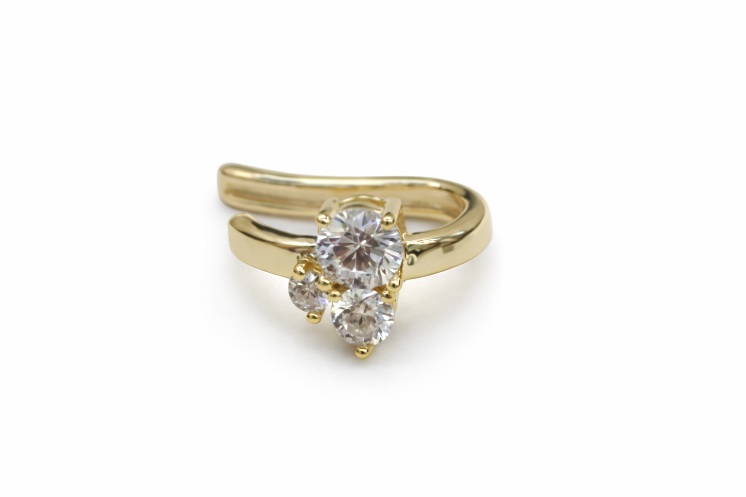 עגיל הליקס ללא חור