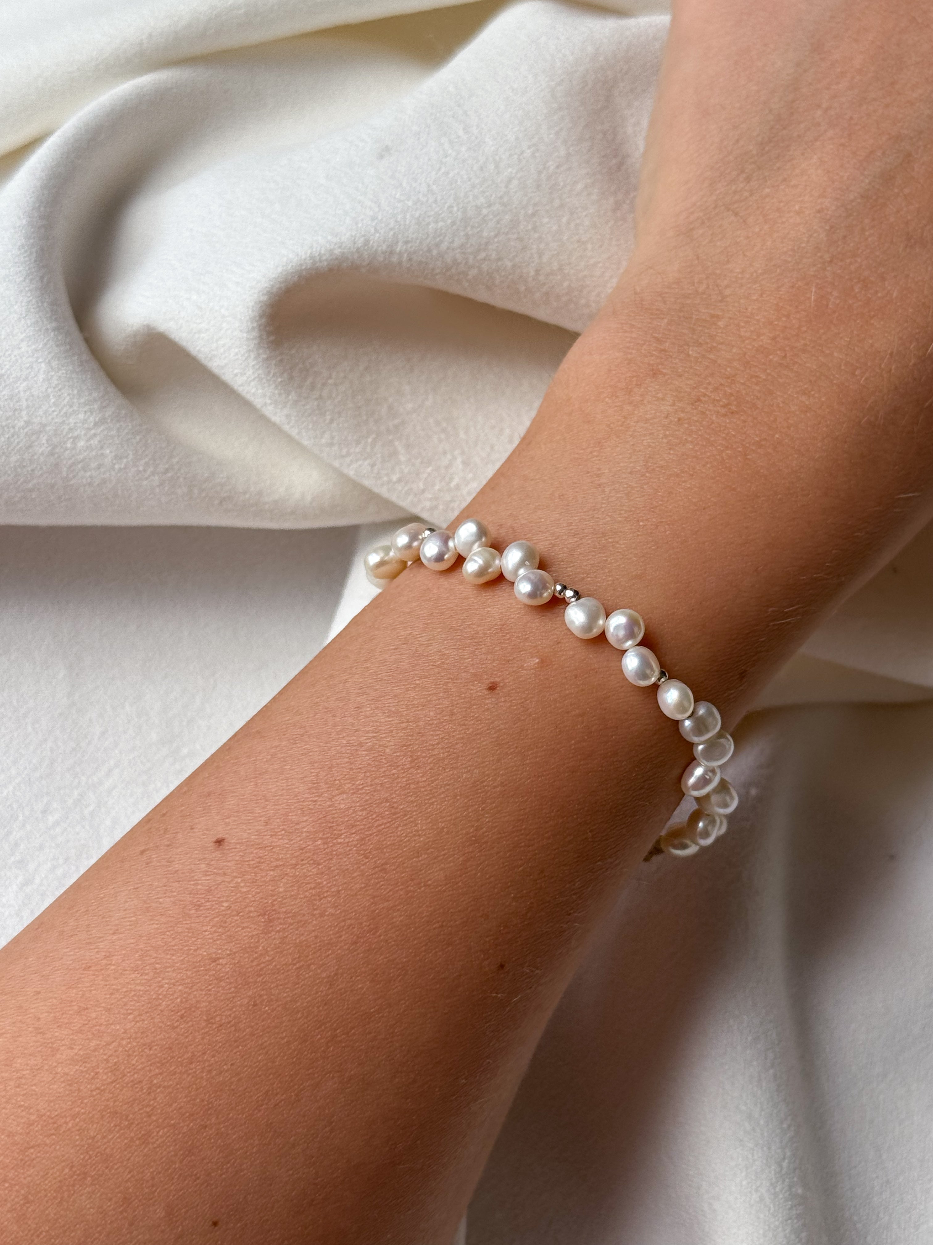 צמיד אנג׳לה